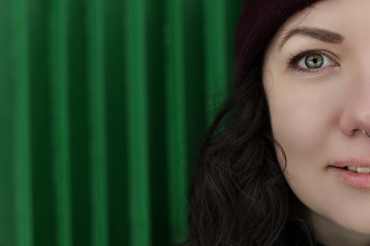 woman's eyes